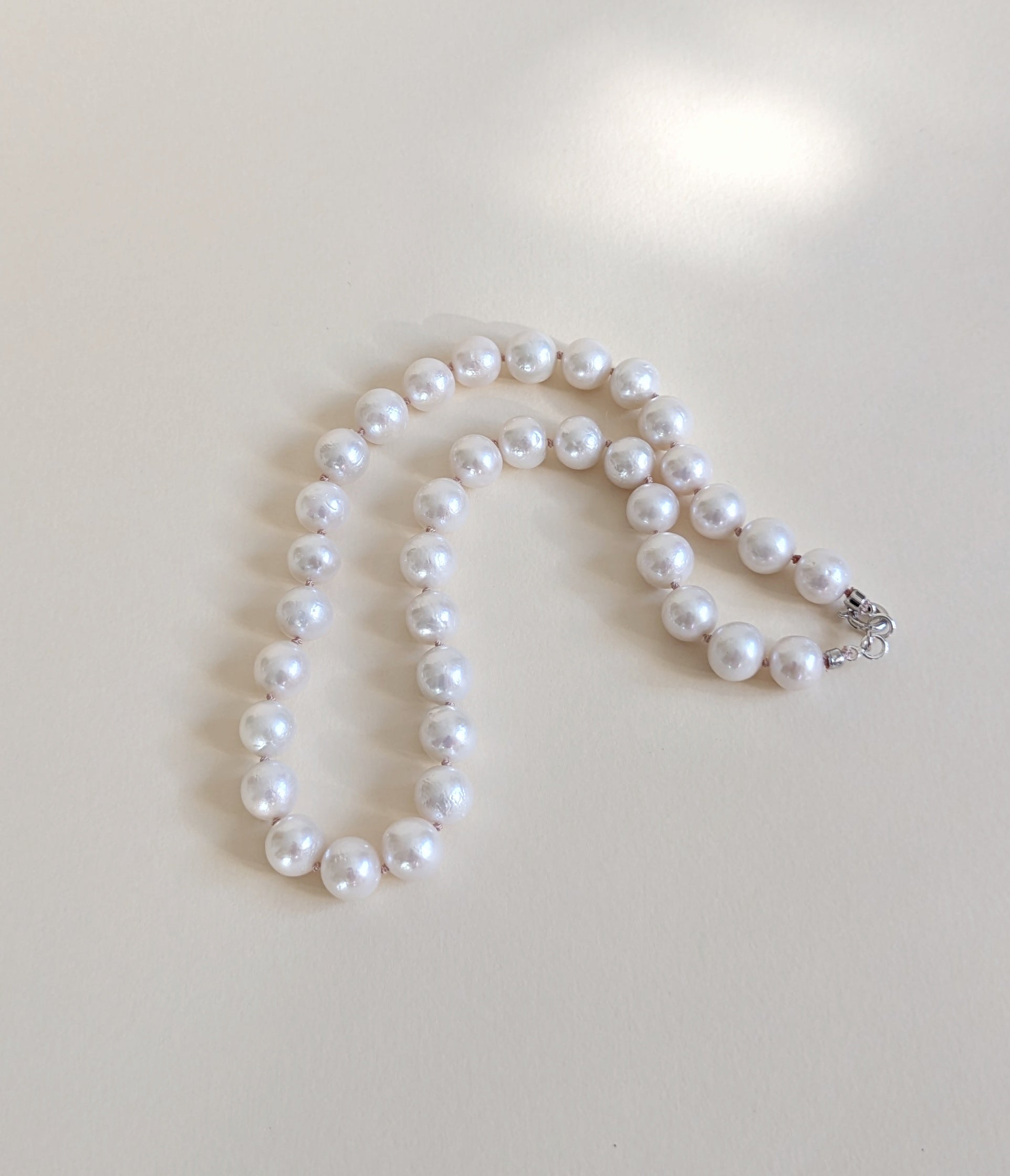 A strand of baroque pearl necklace.